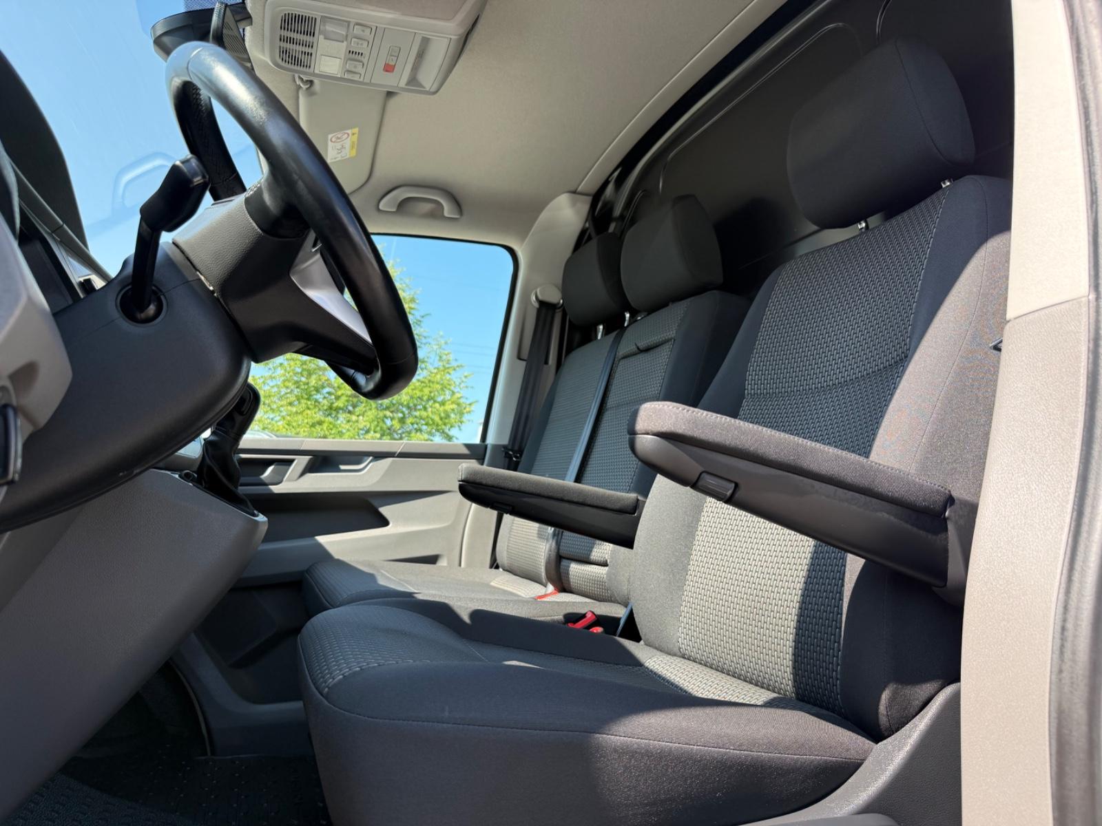 Volkswagen T6.1 Transporter DSG LED ACC NAVI SORTIMO STDHZ