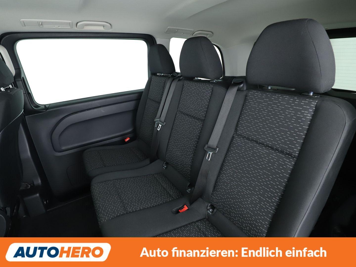 Mercedes-Benz Vito Tourer 124 CDI Pro 4x4 kompakt Aut.*NAVI*