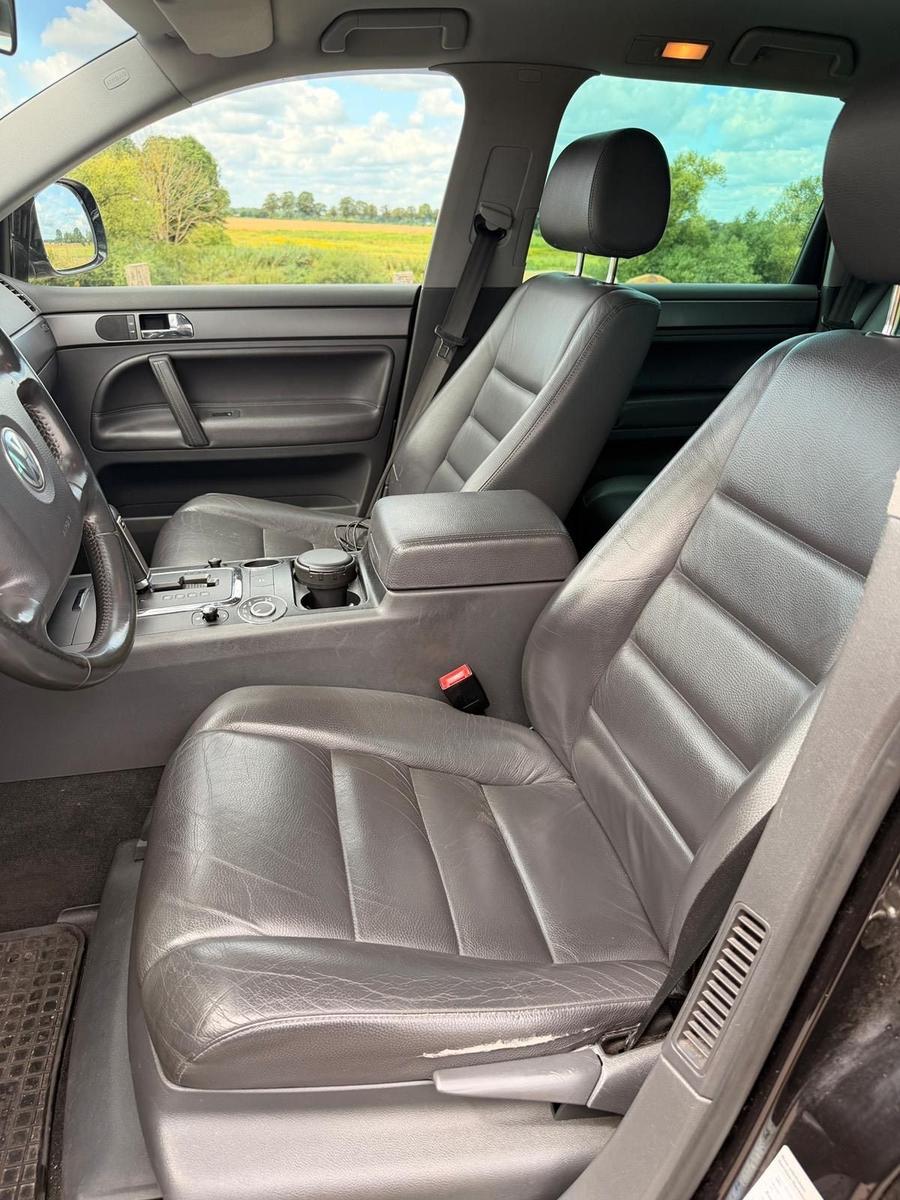 Volkswagen Touareg 2007 — photo 11