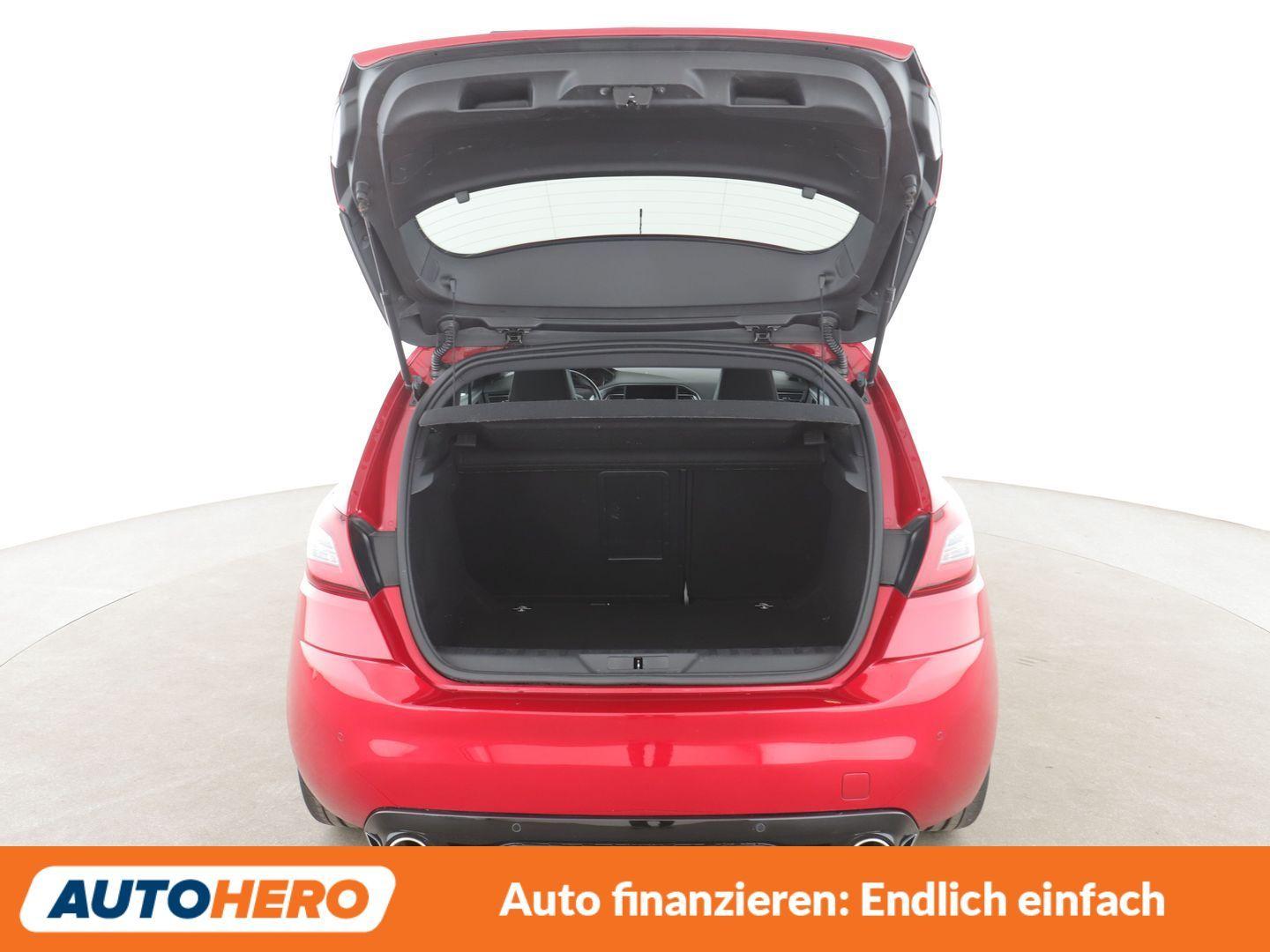 Peugeot 308 1.6 GTi Aut*NAVI*LED*TEMPO*CAM*PDC*SHZ* 