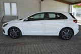Hyundai i30 1.5 Advantage Mild-Hybrid - Hyundai i30: Advantage