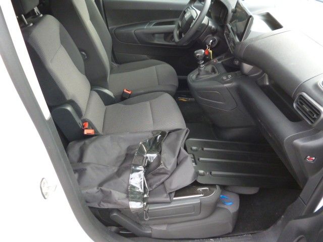 Combo E Cargo 1,2i L1 Edition Plus, Tür L+R, RK,