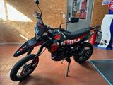 Aprilia SX 125 E5+ nur 2800 km wie neu - APRILIA SX