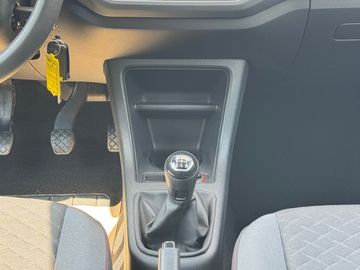 Volkswagen move up!  1,0 l 60 PS 5-Gang