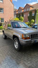 Jeep Grand Cherokee 5.2 Limited Auto Limited - Jeep Grand Cherokee: 2.5