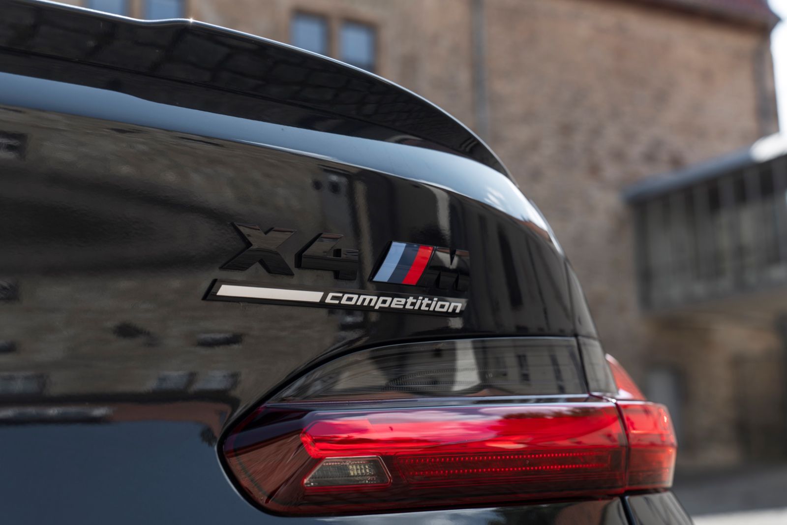 Fahrzeugabbildung BMW X4 M COMPETITION ACC H&K HUD LED 360°