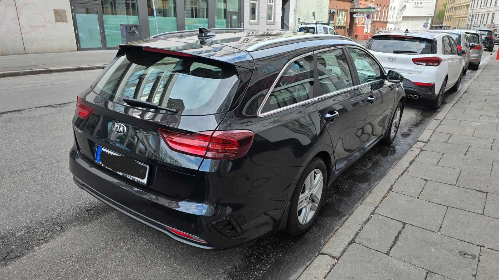 Kia cee'd Sportswagon 1.4 T-GDI Vision Sportswag...