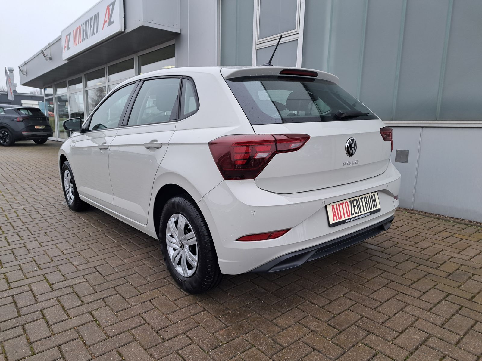 Fahrzeugabbildung Volkswagen Polo 1.0 LED KLIMA PDC LICHTSENSOR APPLECARPLAY