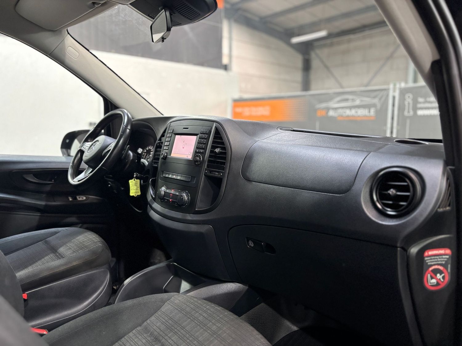 Fahrzeugabbildung Mercedes-Benz Vito Tourer 119 CDI Pro 4MATIC lang#LED#Kamera