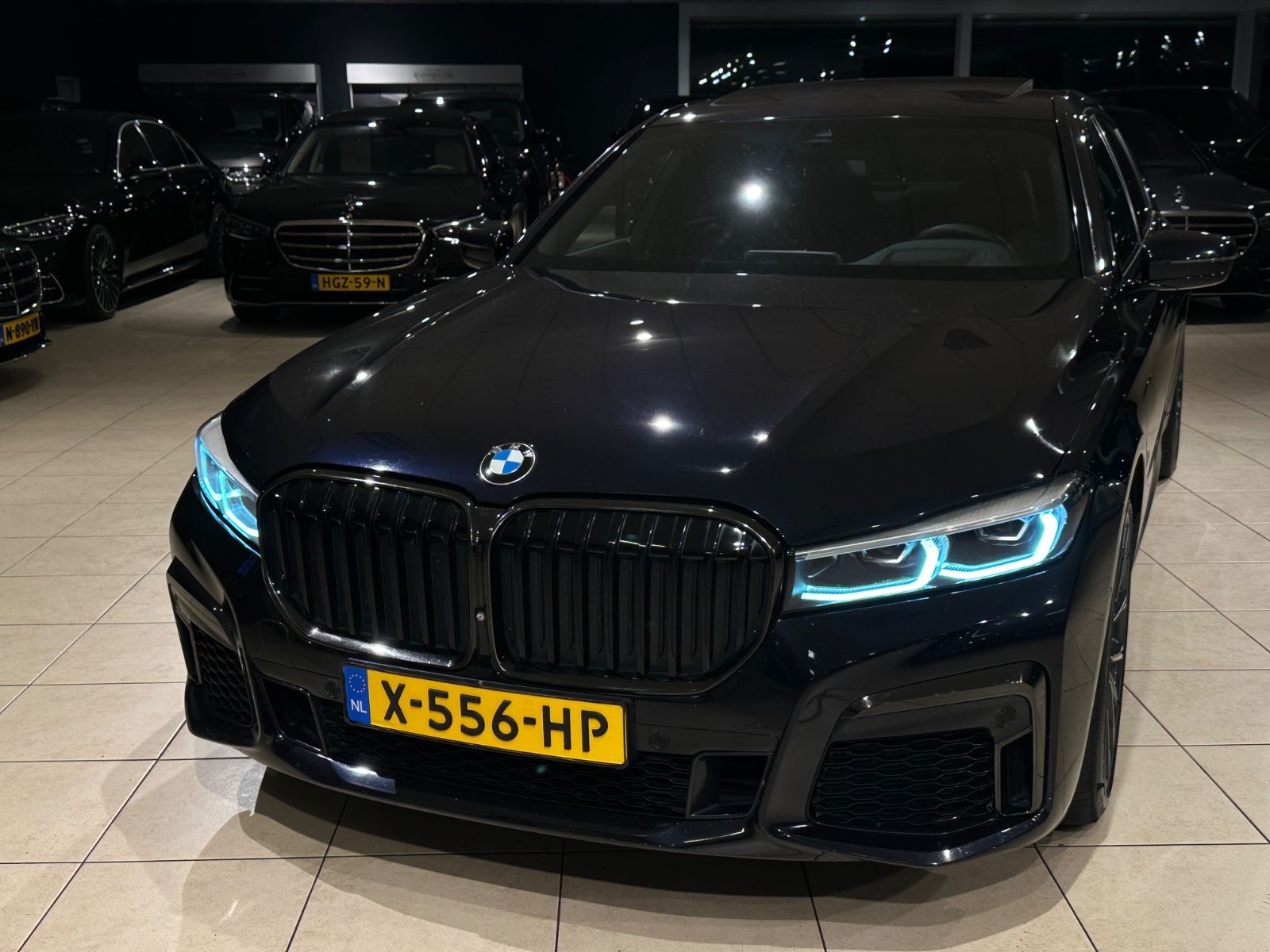 BMW 745e M-Sport/Schiebedach/HUD/Memory/360°/MWST! imagem 3