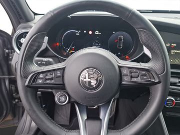 Alfa Romeo Giulia Veloce Q4 2.0 Turbo 16V Kam.+KeyLess+SHZ