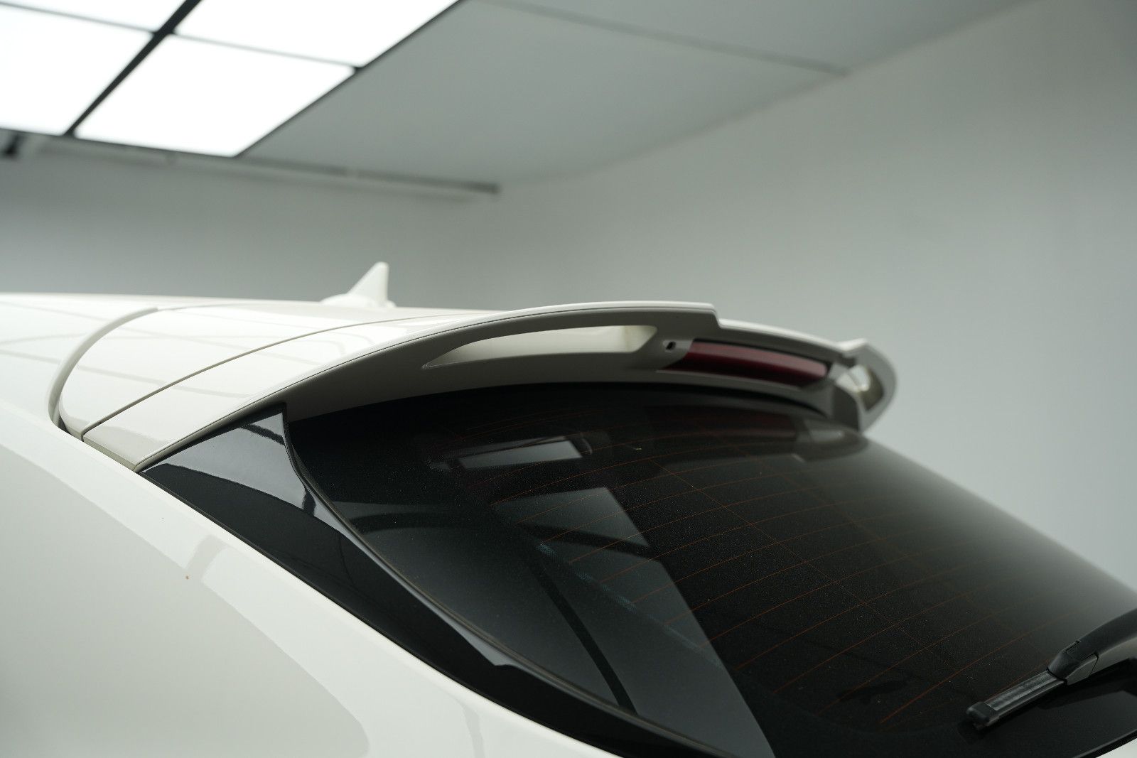 Fahrzeugabbildung Maserati Levante S/CARBON/HARMAN-KARDON/KAMERA/BRD