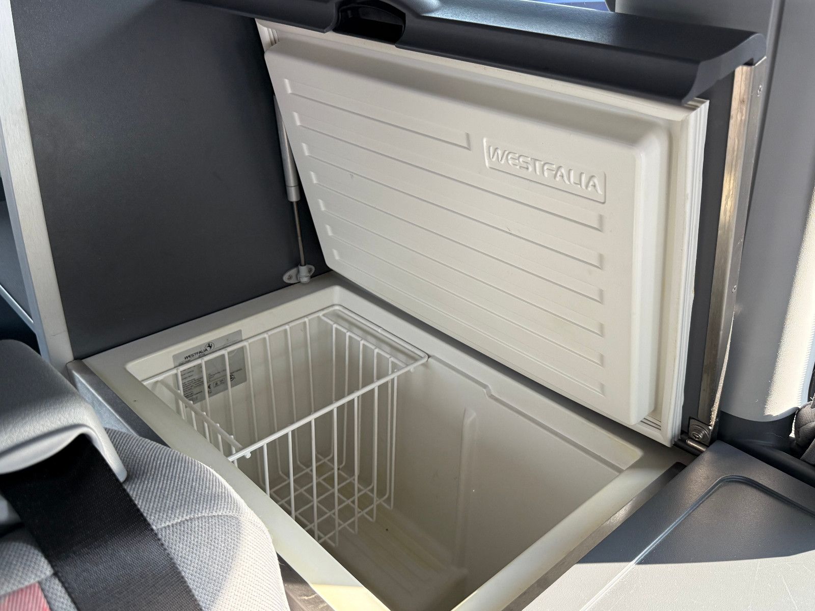 Fahrzeugabbildung Mercedes-Benz Viano Marco Polo 3.0 CDI Aut AHK Klima Sthz PDC