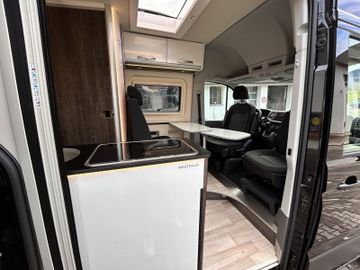 Westfalia Sven Hedin LIMITED 177PS Markise ACC Winterpaket