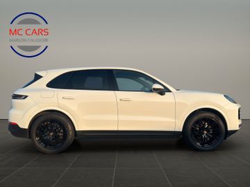 Porsche Cayenne - 5