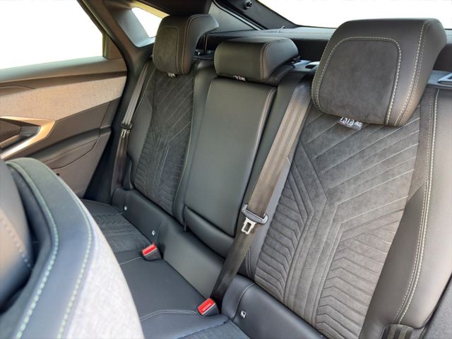 Peugeot 3008 1.2 145 GT Kam.+KeyLess+LED+Navi+SHZ+ACC+LM
