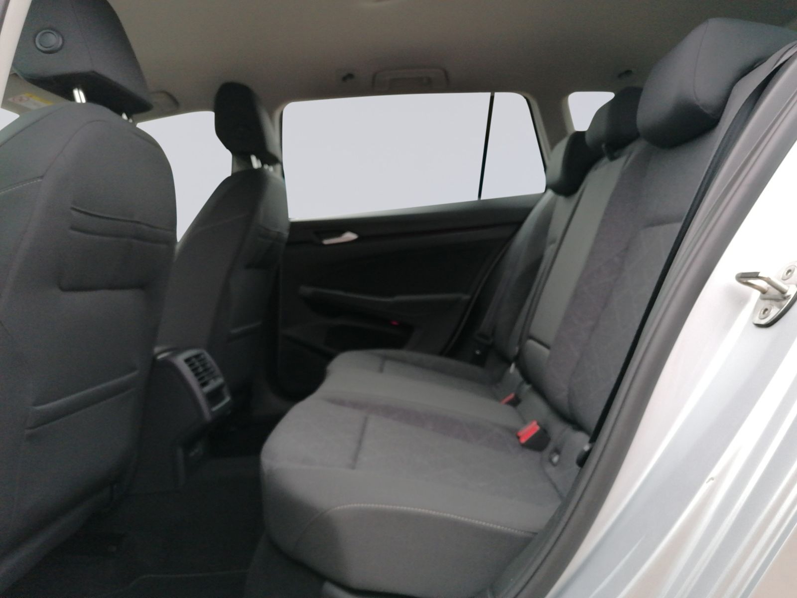 Golf VIII Variant 2.0 TDI Life NAVI+LED+SHZ+PDC+