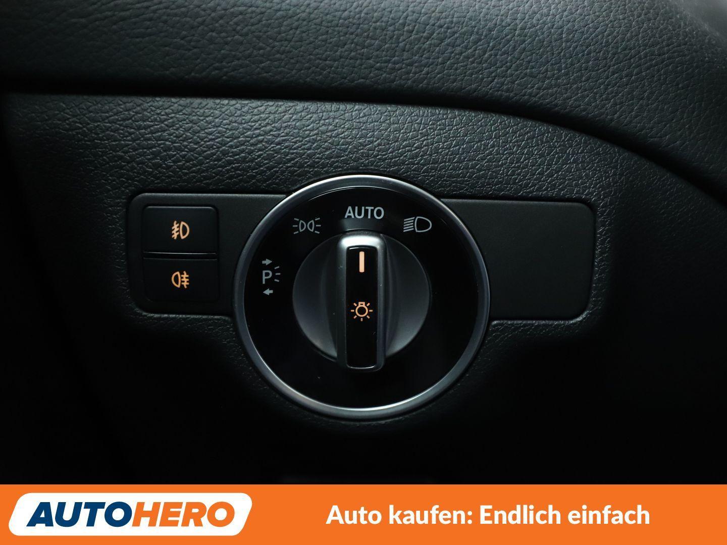 Mercedes-Benz GLA-Klasse GLA 200 Urban Aut.*NAV*LED*TEMPO*CAM*