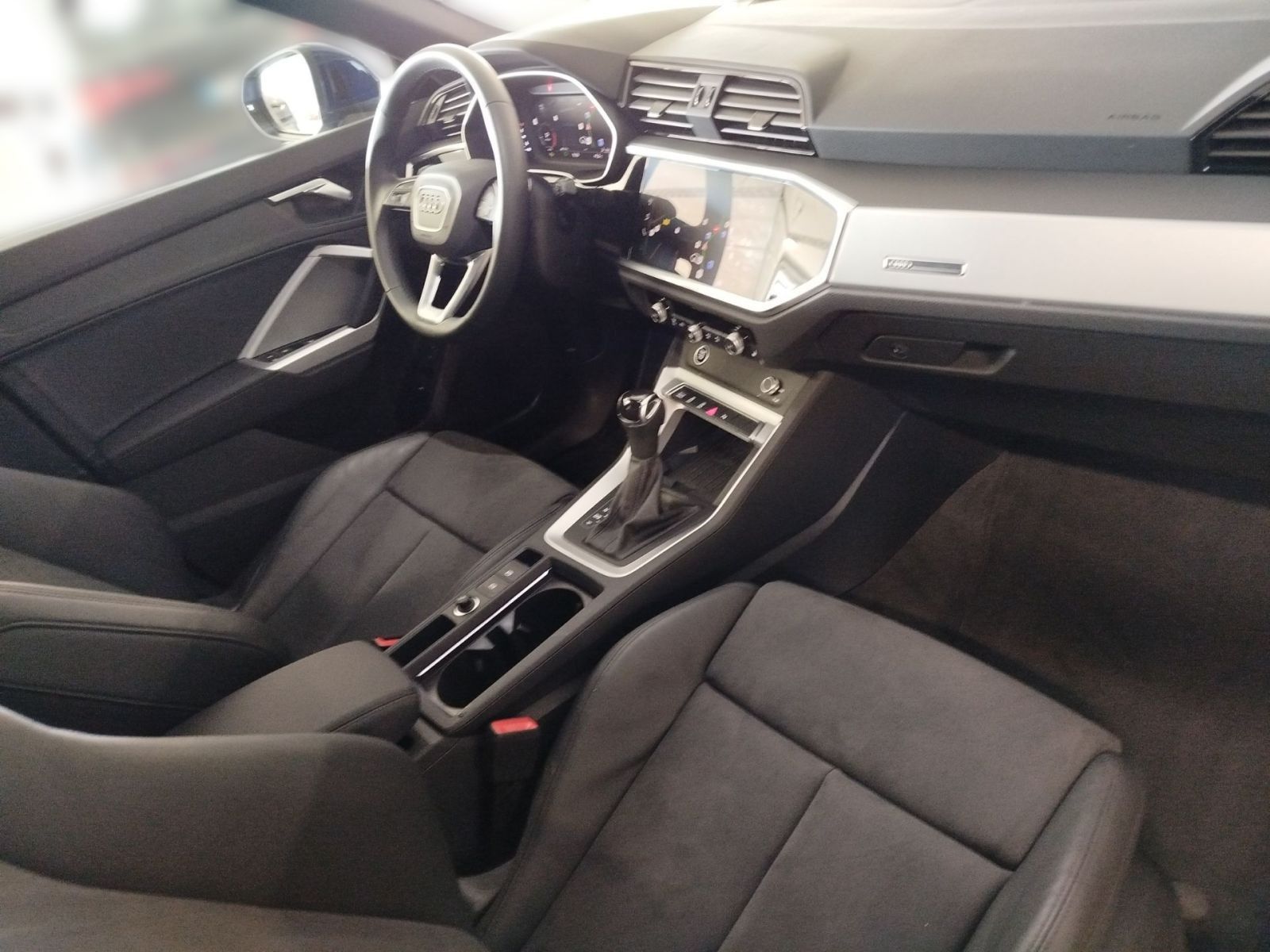 Audi Q3 - Bild 13