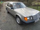 Mercedes-Benz 230 E Automatik, 2. Hand, Guter Zustand  - Mercedes-Benz 230 aus 1985