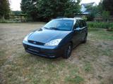 Ford Focus Kombi 1,6i/74kW/101PS. ZETEC-SE. - Ford Focus: Zetec
