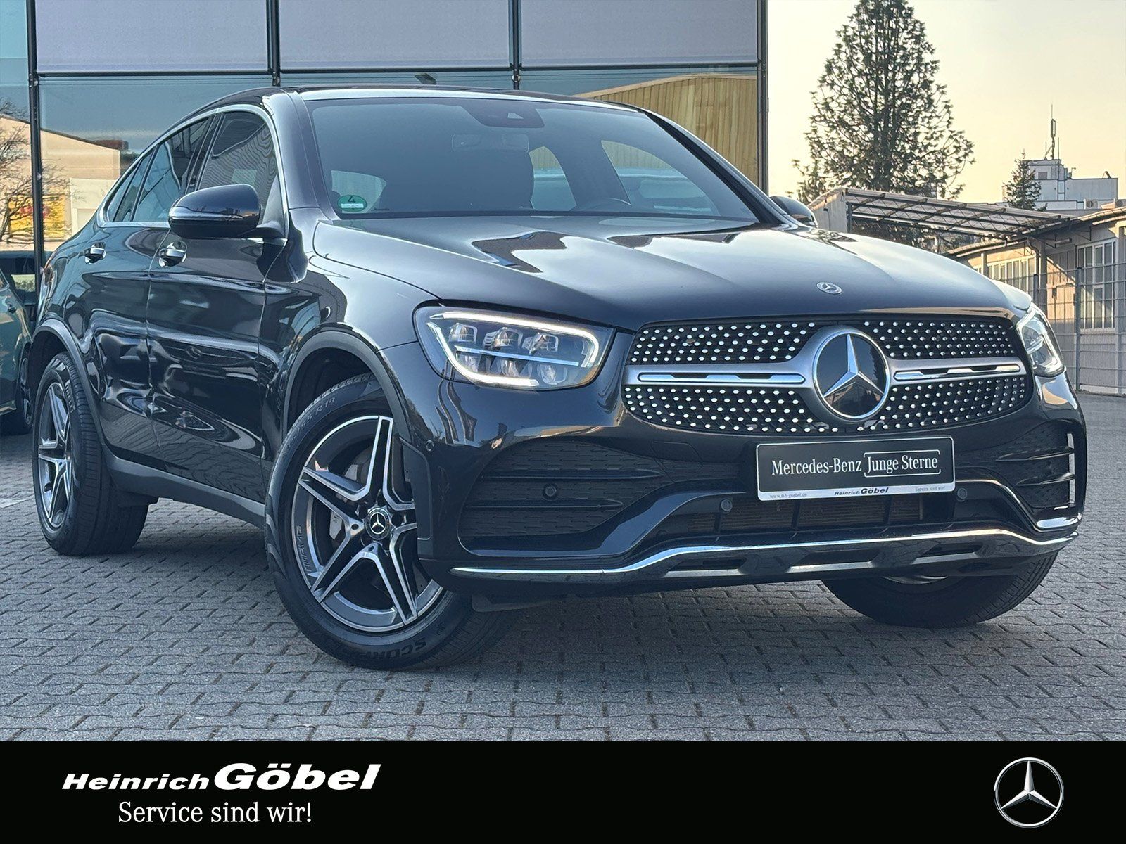 Fahrzeugabbildung Mercedes-Benz GLC 400 d 4M Coupé*AMG*AHK*SCHIEBEDACH*AMBIENTEB
