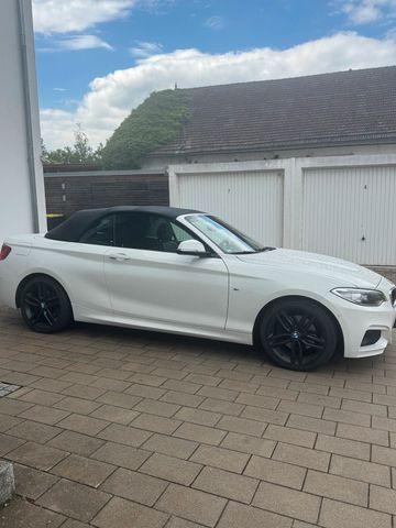 BMW BMW 220d Cabrio M-Sport