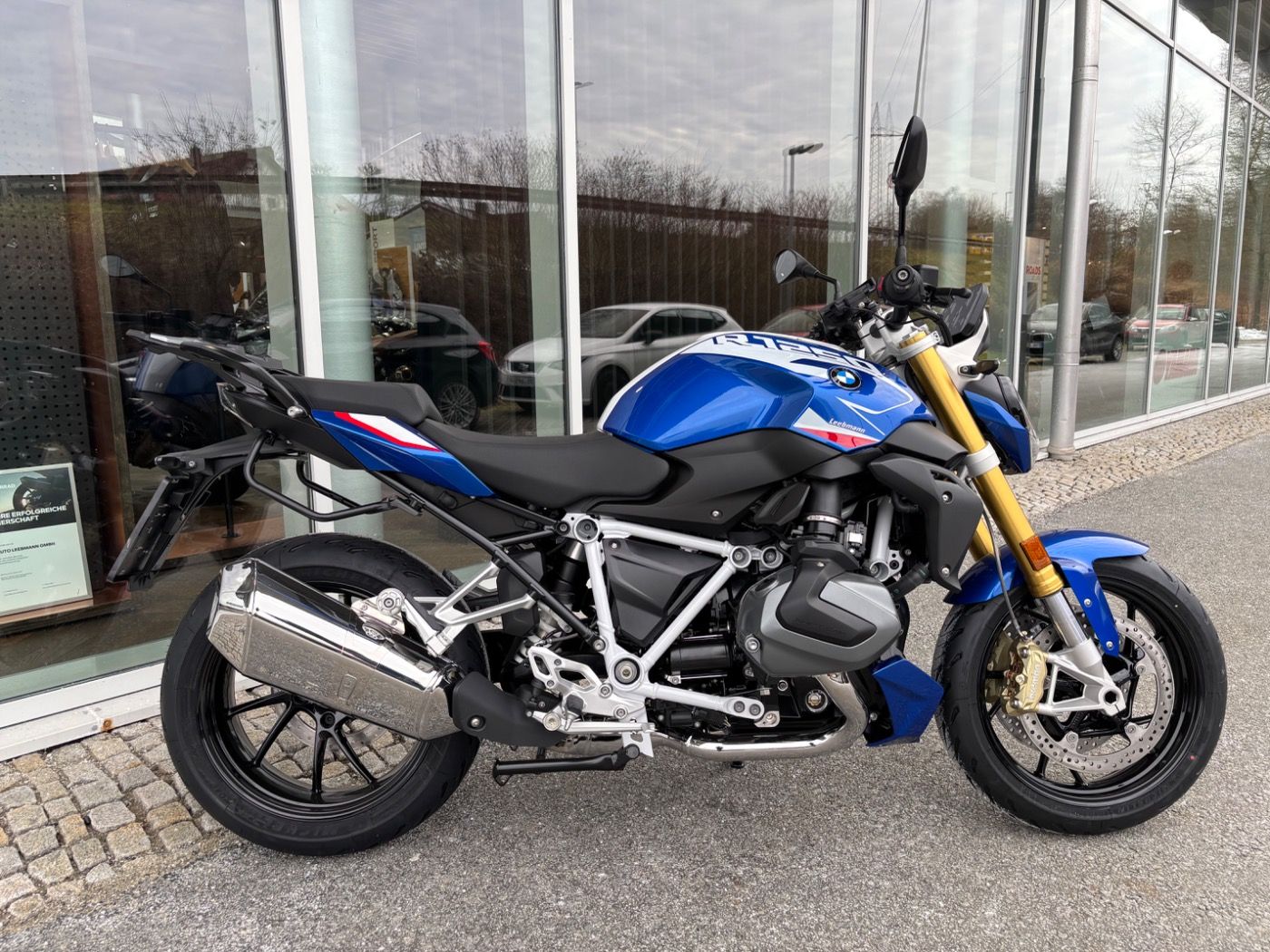 Fahrzeugabbildung BMW R 1250 R Style Sport 3 Pakete