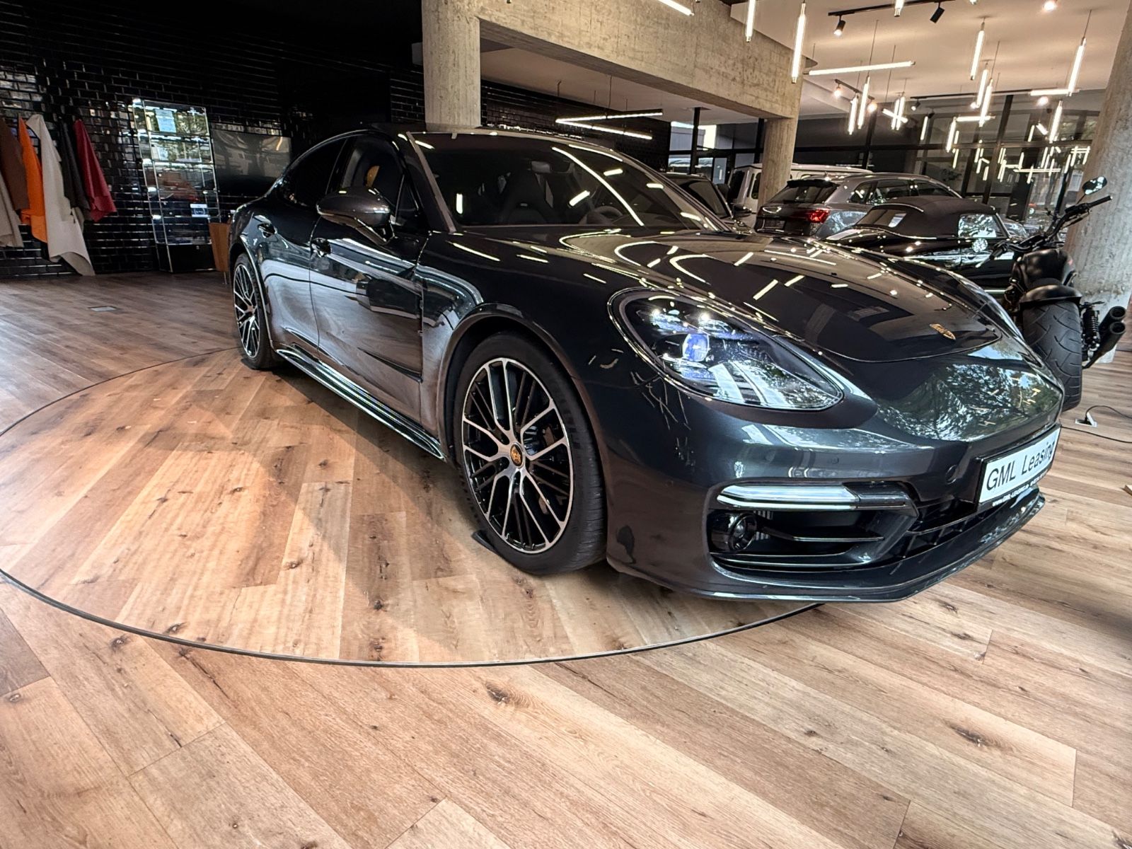 PORSCHE Panamera GTS,Ceramic, PDCC, StH,BOSE, Head-Up