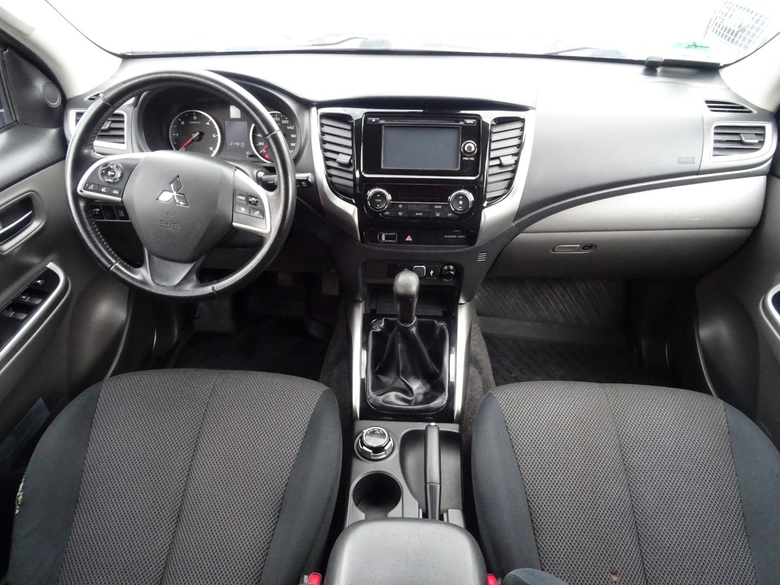 Mitsubishi L200 Plus Doppelkabine 4WD KLIMAUT. KAMERA AHK