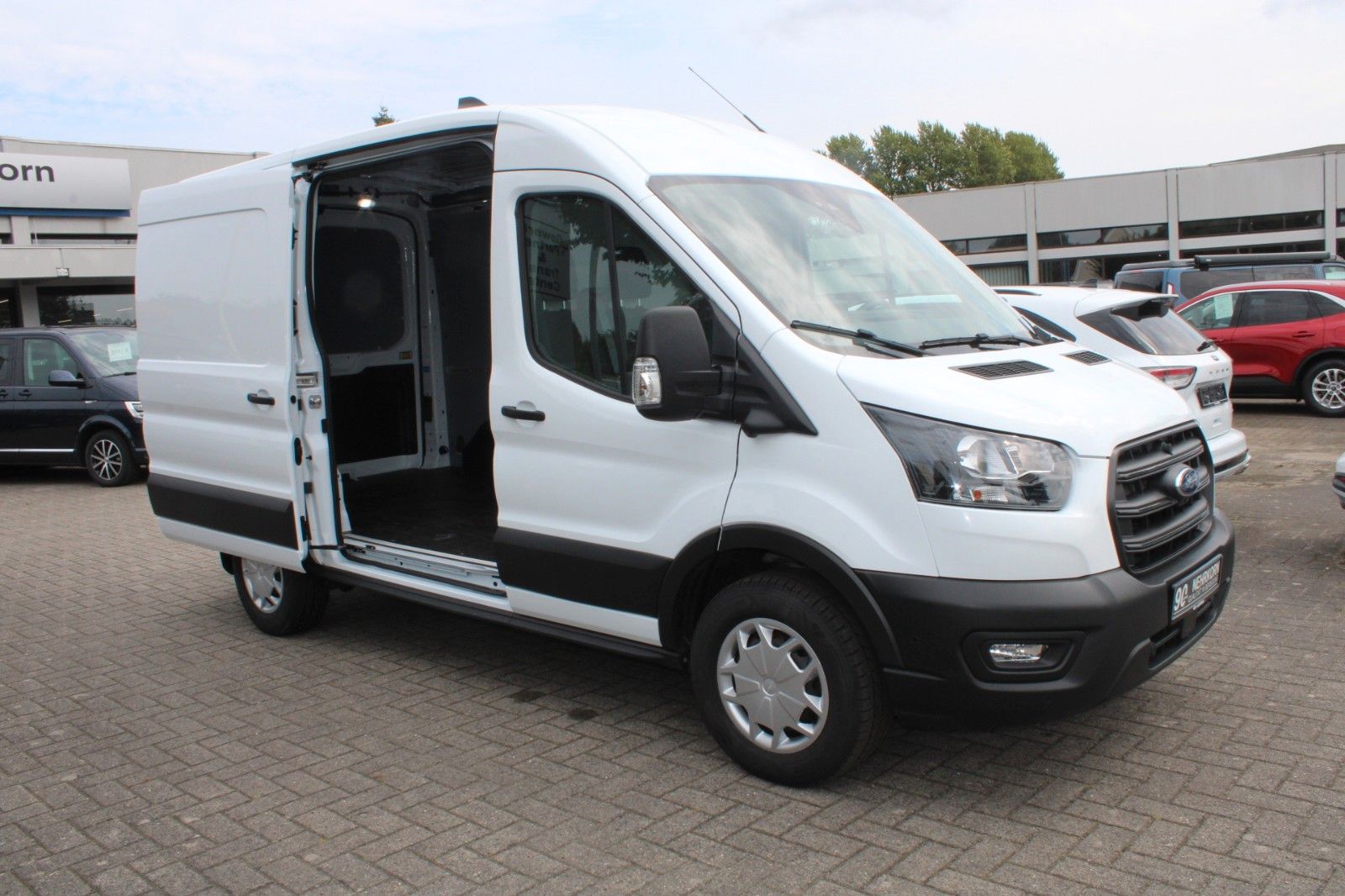 Fahrzeugabbildung Ford Transit 330 L2 TREND Kasten KLIMA AHK