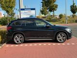 BMW X1 xDrive18d Sport Line - BMW X1 von privat