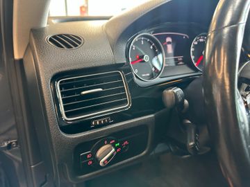 MYAUTOCENTER – Gebraucht- und Jahreswagen mit Werkstattservice in Pfaffenhofen Volkswagen Touareg *MEMORY*PANO*KEYLESS*AHK*StandHZ*PDC*
