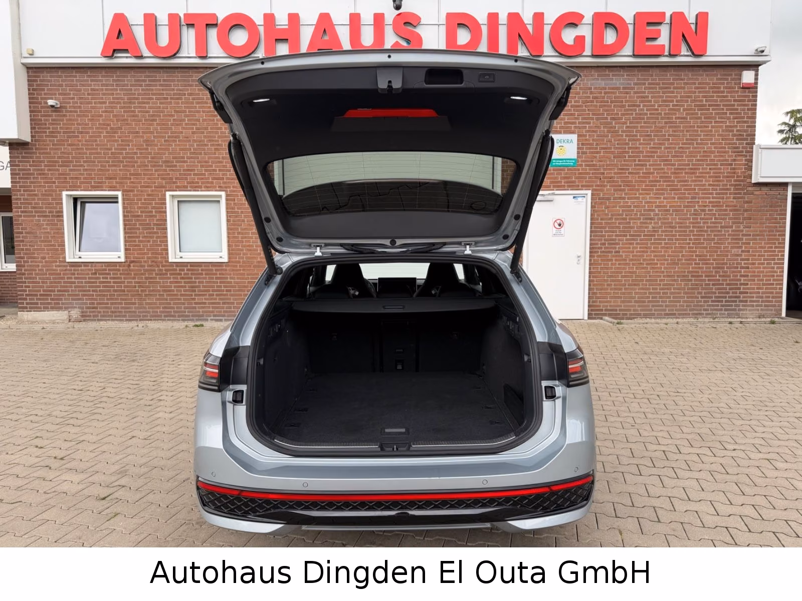 Volkswagen Passat 2.0 TDI R-Line, миниатюра 16