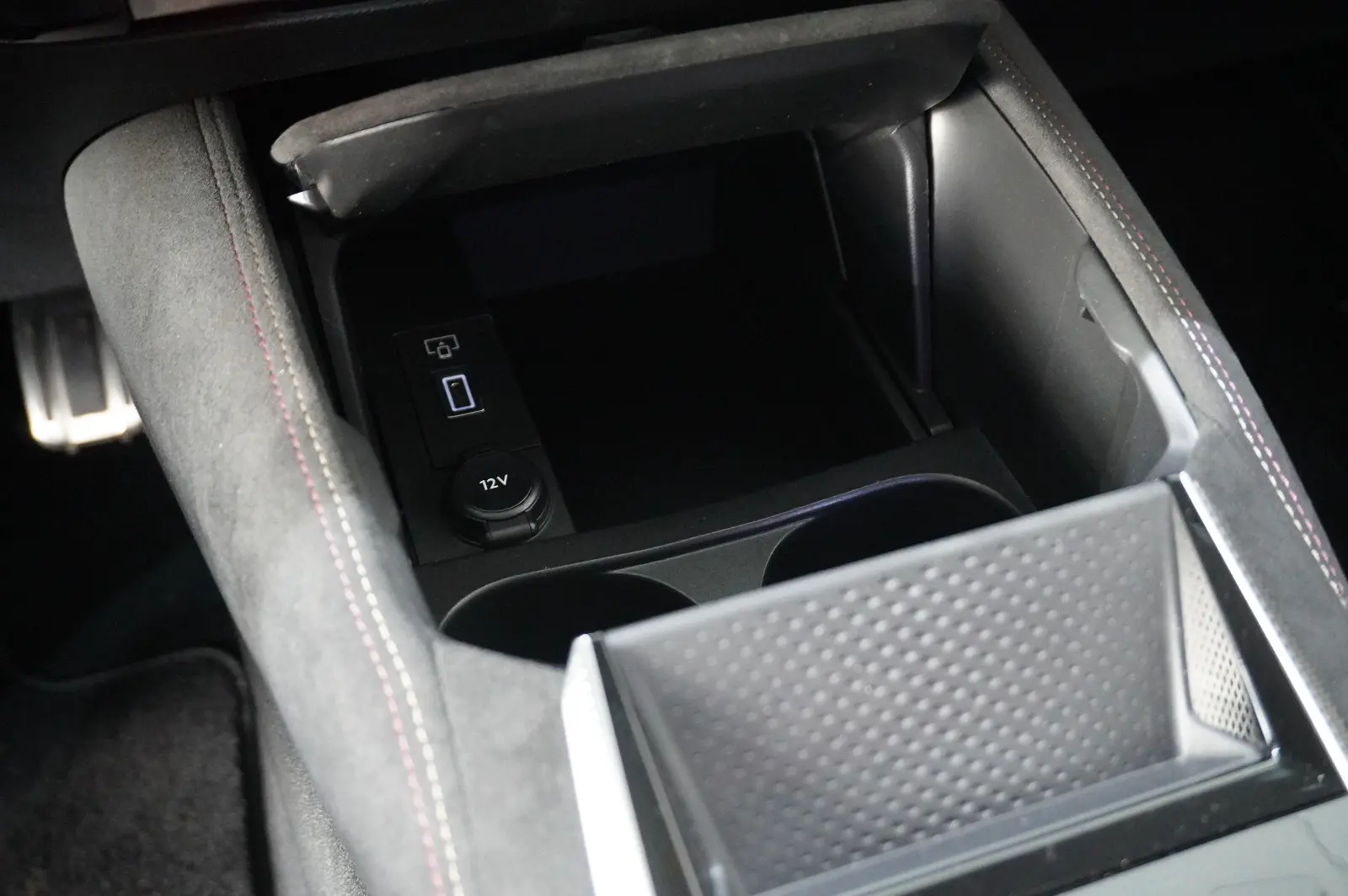 DS Automobiles DS4 DS 4 E-Tense PERFORM. LINE PHEV NAVI/LED/DAB