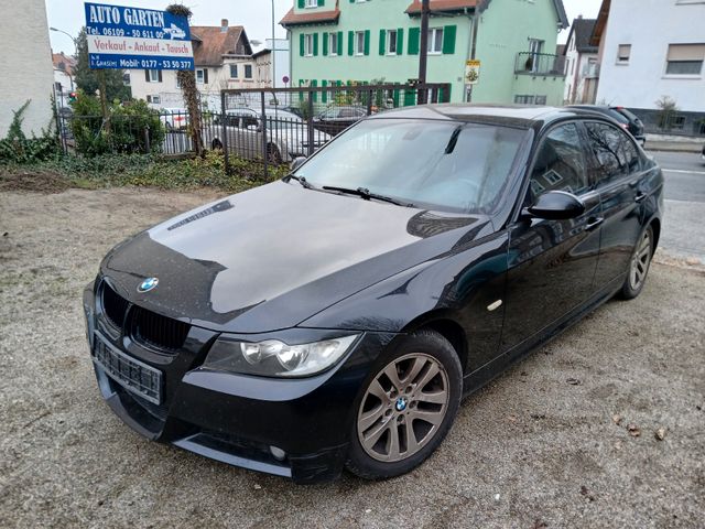 BMW 318i Limusin  M-SportPaket  Kilimaautomatik  PDF