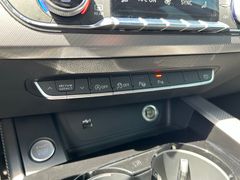 Fahrzeugabbildung Audi A4 Avant 45 TDI edition one quattro ACC LED 360°