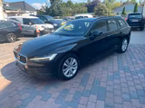 Volvo V60 D3 Kombi Momentum NAVI, LED - Volvo V60 Momentum mit Diesel-Antrieb