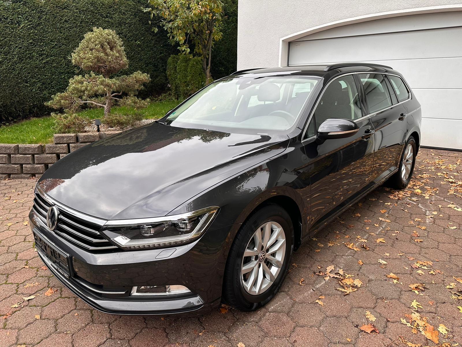 Volkswagen Passat Variant Comfortline AUTOMATIK,1HAND,8xber
