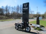 Triumph Bonneville T-120 Black - TRIUMPH BONNEVILLE T120 BLACK