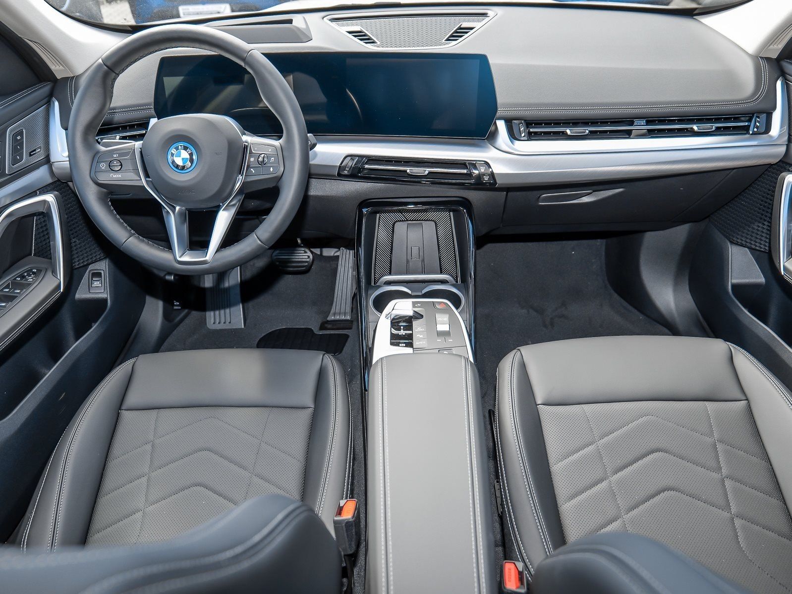 BMW iX1 - Bild 10