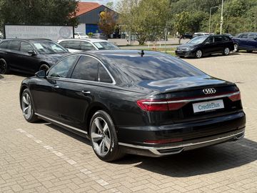 Audi A8 - 9