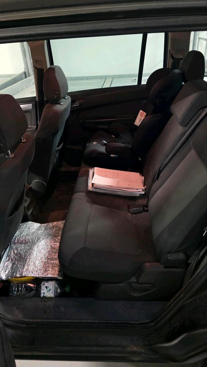 Opel Zafira 2006 — photo 12