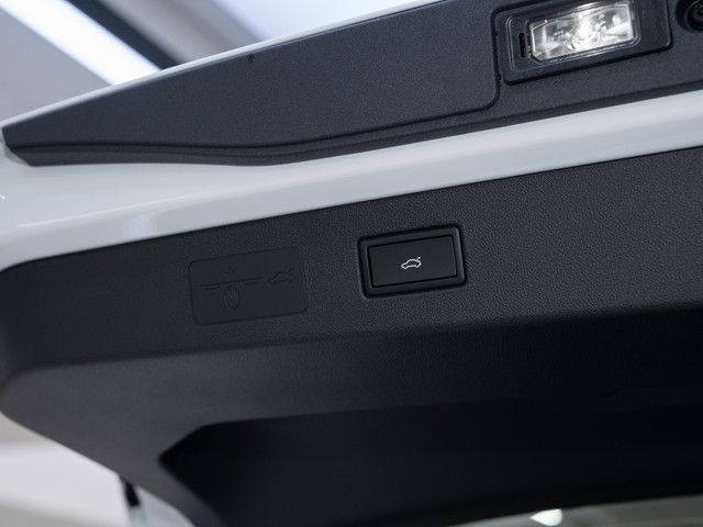 T-Roc R-Line eTSI DSG Black Style
