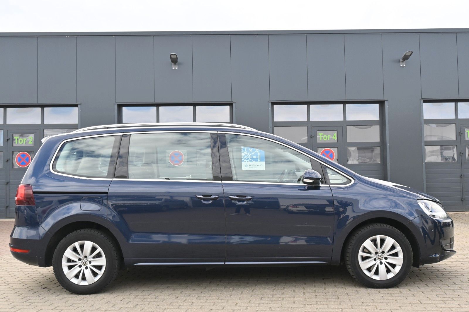 Fahrzeugabbildung Volkswagen Sharan Comfortline BMT/Start-Stopp