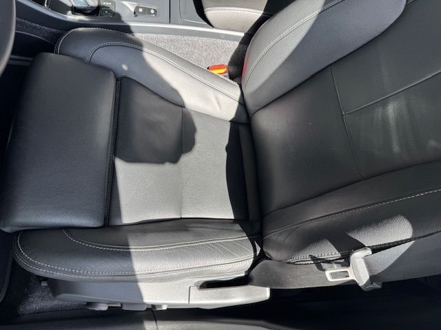 Fahrzeugabbildung Volvo XC40 Momentum Pro AWD AHK LED NAVI