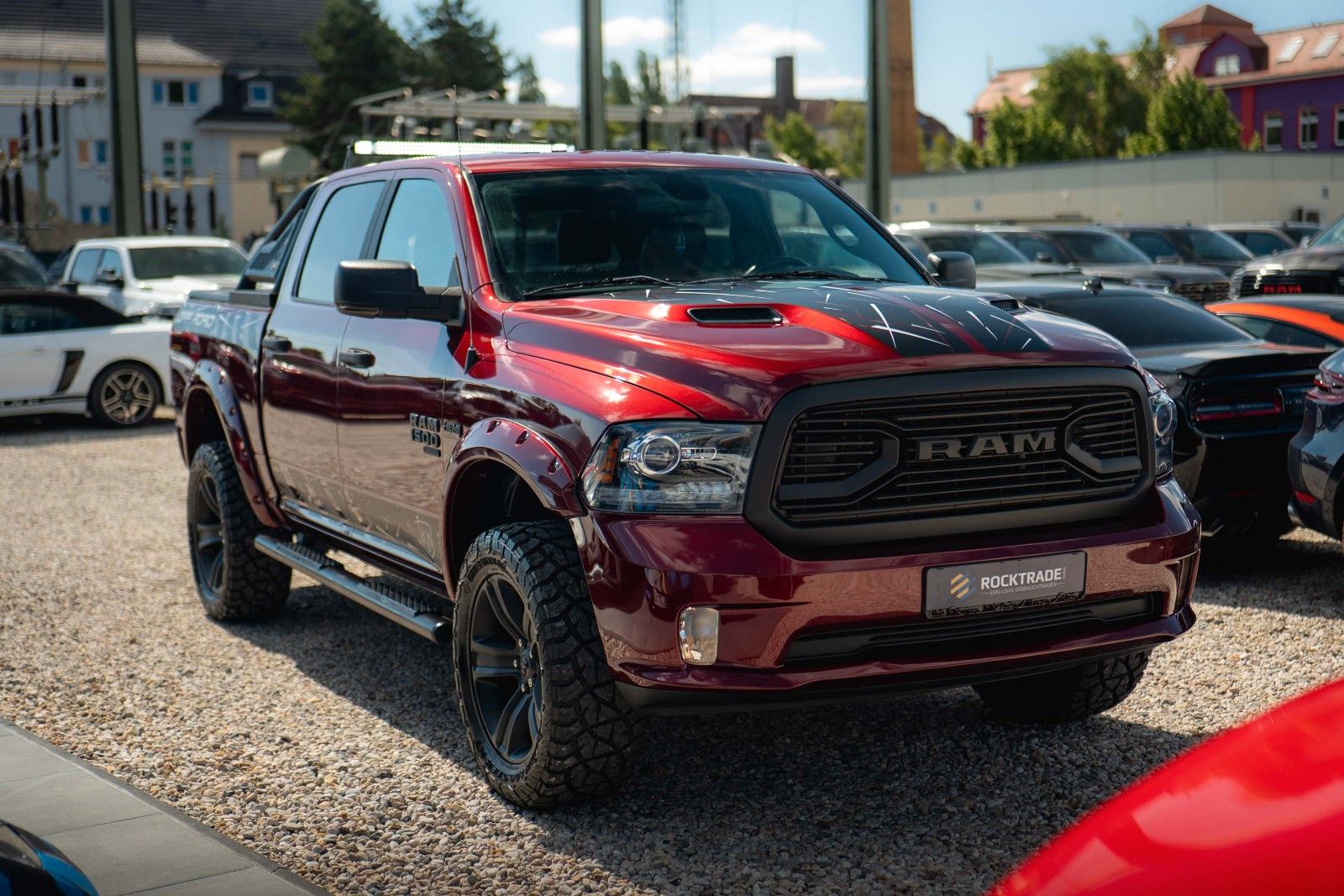 Fahrzeugabbildung Dodge RAM 5.7 V8 HEMI 4x4 OFFROAD Night-Paket *LED*AHK