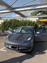 Tesla Model 3 Standard-Reichweite Plus - Hinterrad... - Tesla Gebrauchtwagen in Hamburg