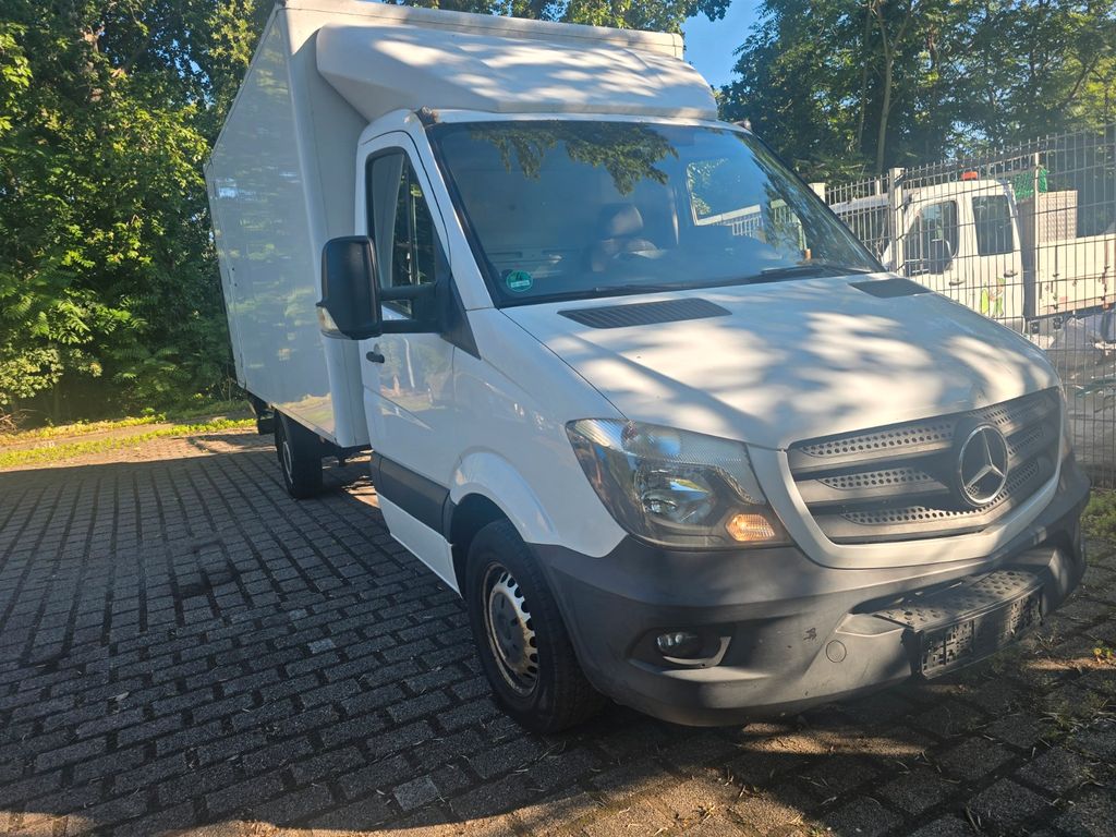 Image of Mercedes-Benz Sprinter