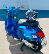 Vespa GTS 300 i.e. ABS/ ASR - VESPA GTS 300 I E